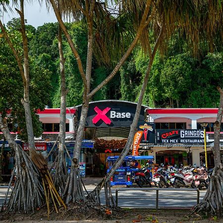 Base Party Hostel Ao Nang المظهر الخارجي الصورة