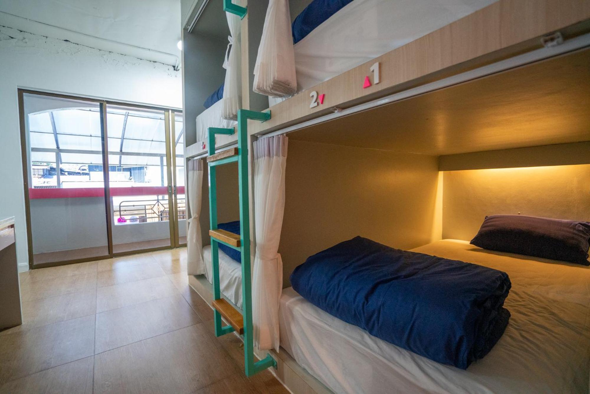 Base Party Hostel Ao Nang المظهر الخارجي الصورة