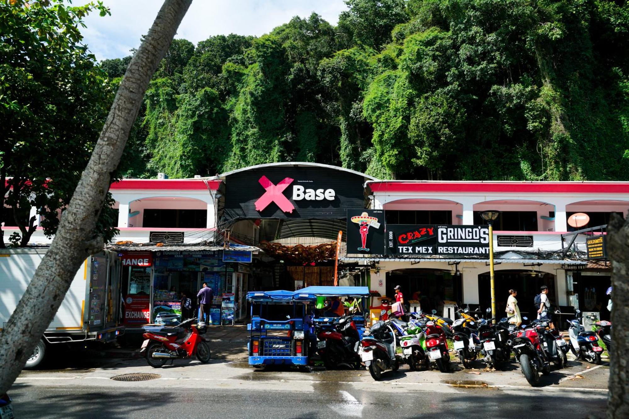 Base Party Hostel Ao Nang المظهر الخارجي الصورة